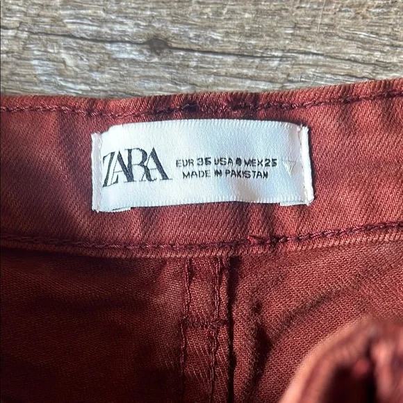 Zara flare cropped  Jeans - Picture 2 of 3